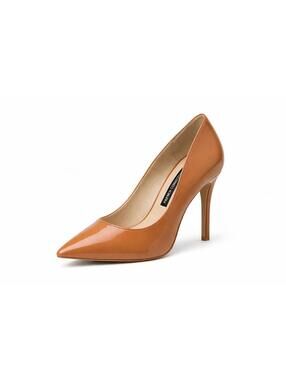 French Connection Patent Leather Nude Heels Pumps US 7.5 NWB